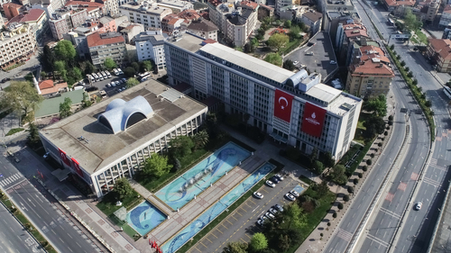 Fitch Ratings: Türkiye’deki büyükşehir belediyeleri bütçe performansında baskı bekleniyor