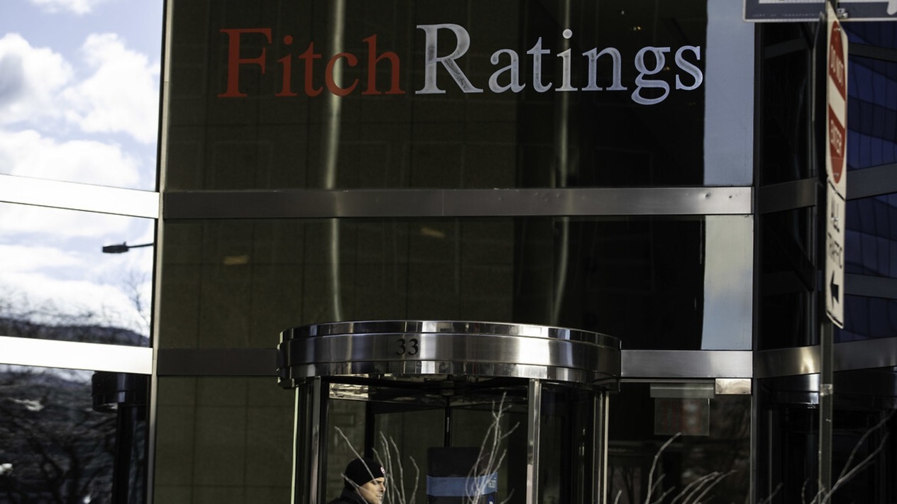 Fitch’ten Türk bankalarına görünüm revizyonu