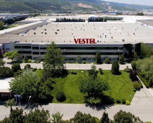 Fitch, Vestel Elektronik'in kredi notunu düşürdü