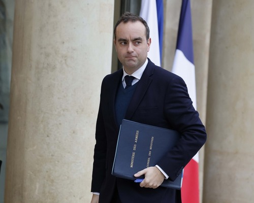 Fransa Başbakanı Lecornu bütçe tasarısı için müttefik arıyor