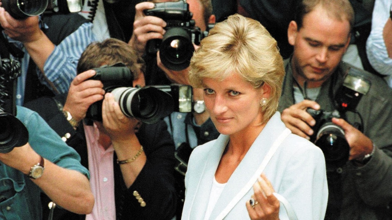 Geçen yılki rekorun ardından Prenses Diana'nın gardırobu açık artırmaya çıkıyor