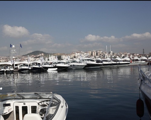 Gıda ve perakendeye odaklanan Yıldız Holding 'deniz'den çıkıyor