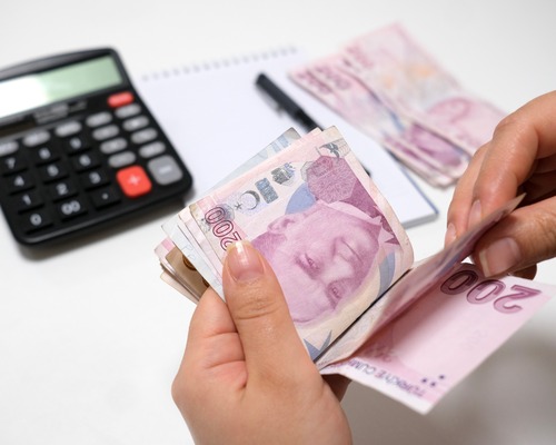 GSMH 44 trilyon lirayı geçti