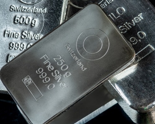 Gümüş piyasasında altı yıldır süren açık derinleşiyor: 762 milyon ons eridi