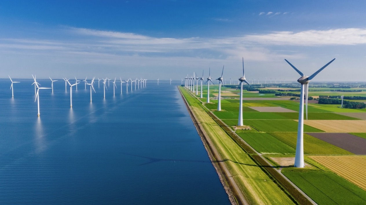 Güneş ve rüzgar enerjisi kömürü geçti