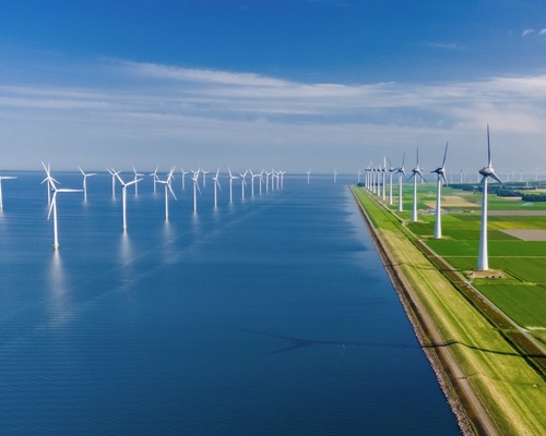 Güneş ve rüzgar enerjisi kömürü geçti