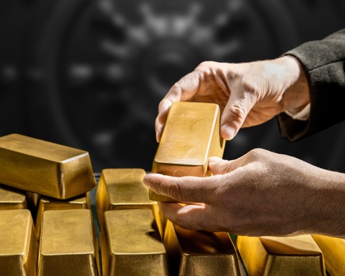 Halaç ailesinin sahibi olduğu İstanbul Altın Rafinerisi AŞ'ye operasyon