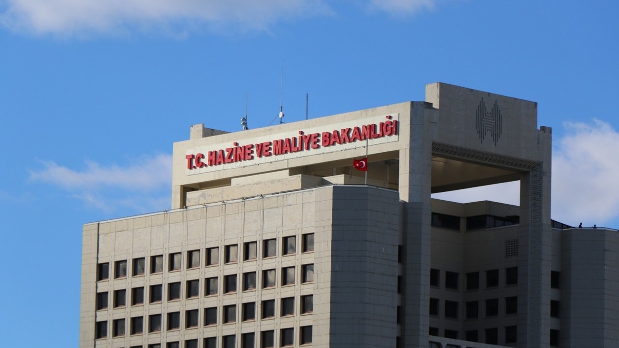 Hazine 26,8 milyar lira borçlandı