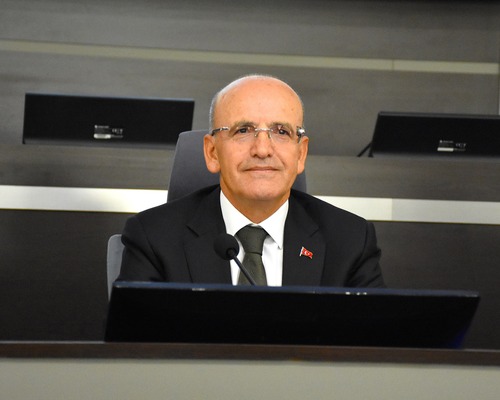 Hazine ve Maliye Bakanı Şimşek: Sistemik risk yok, sorunlu fonları karantinaya aldık