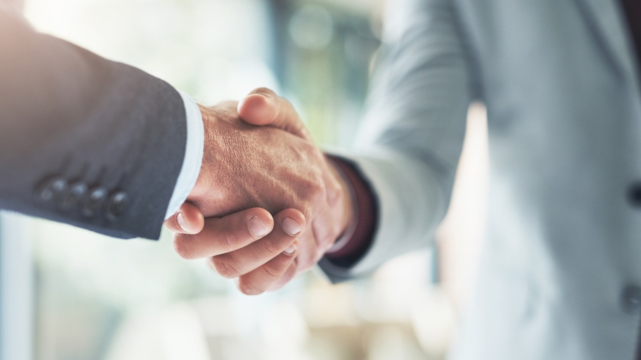 Herkese bir düşman lazım ve bir gerçek dost