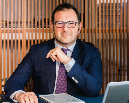 Hindistan’a yatırım yaparak milyarder olan İtalyan girişimci: Filippo Ghirelli