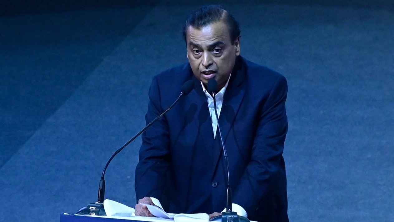 Hindistan’da rekor kıran halka arz: Mukesh Ambani’nin şirketi Jio’nun değeri 131 milyar dolara yükseldi