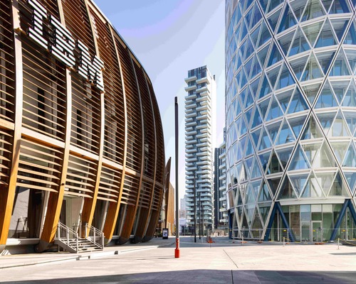 IBM’in geliri üçüncü çeyrekte yükseldi