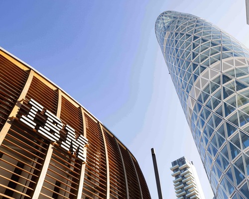 IBM’in kuantum bilgisayar yarışını kazanma stratejisi