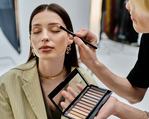 IBM ve L'Oréal, sürdürülebilir kozmetik ürünleri geliştirmek için yapay zeka işbirliği yapıyor