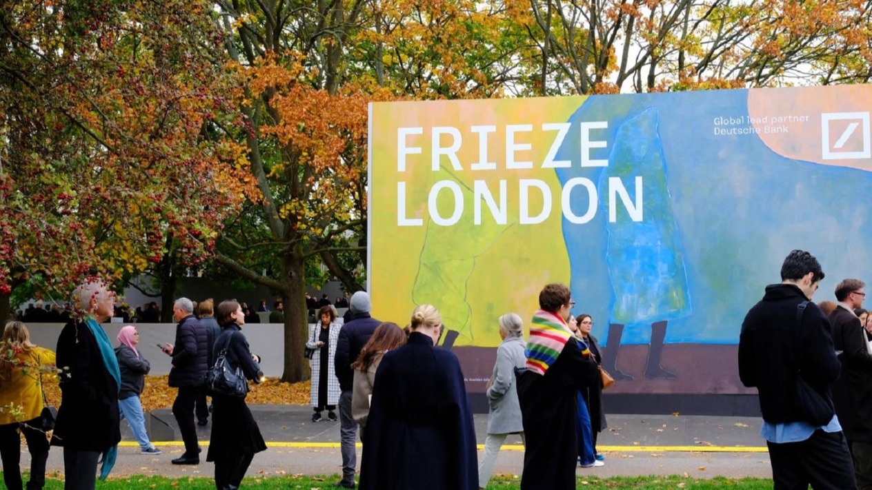 İki çadırın hikayesi: London Frieze