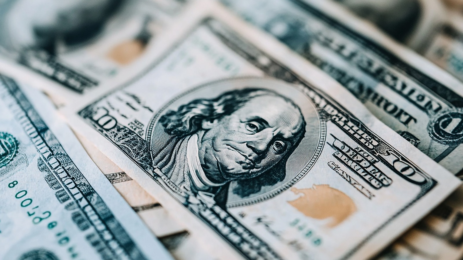 ING'den dolar/TL tahmini: Enflasyon yavaşlasa da kurda yükseliş bekleniyor