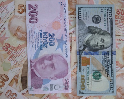 ING dolar/TL tahminini revize etti