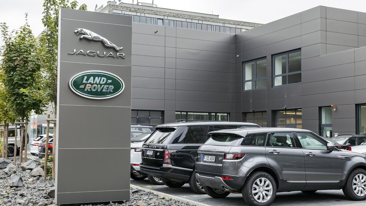 İngiliz Jaguar Land Rover 2026 kar marjı tahminini düşürdü