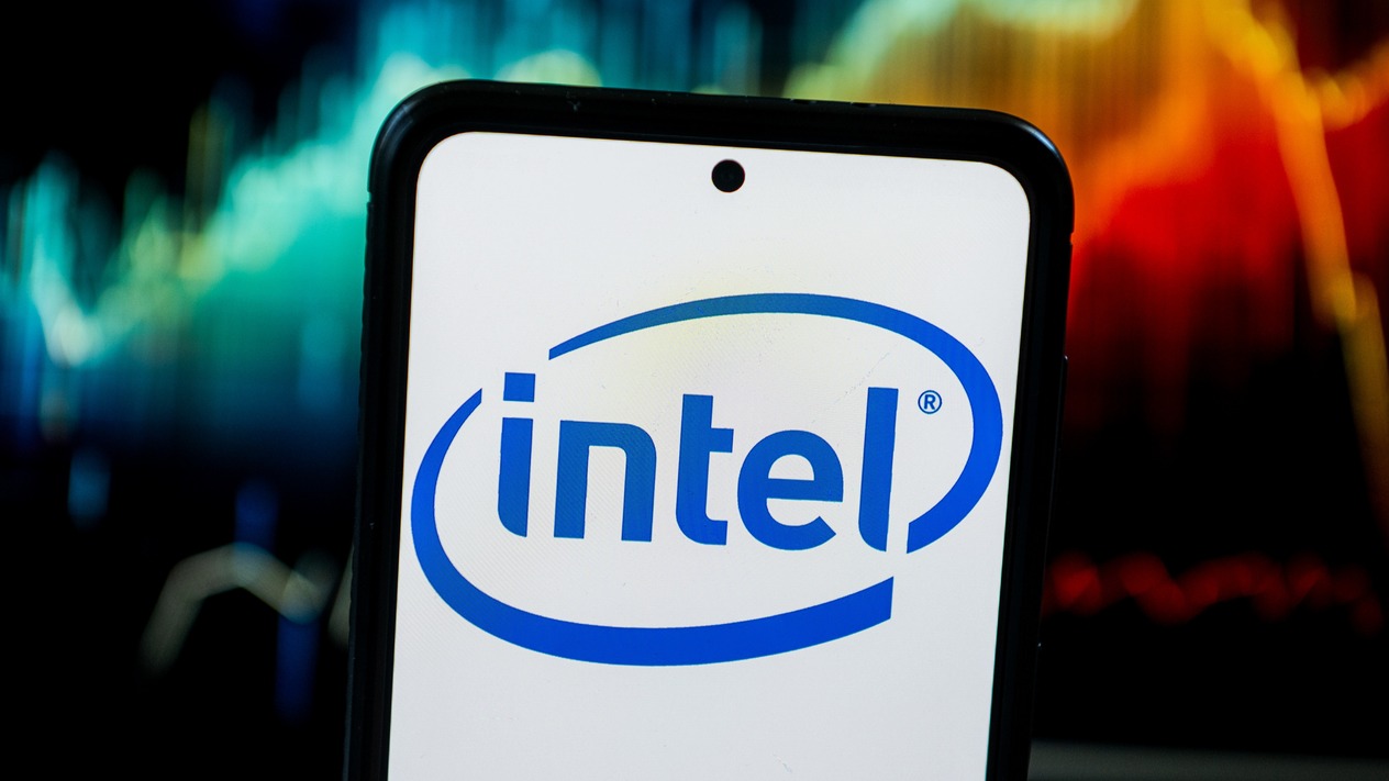 Intel ortaklık için Apple ile masada