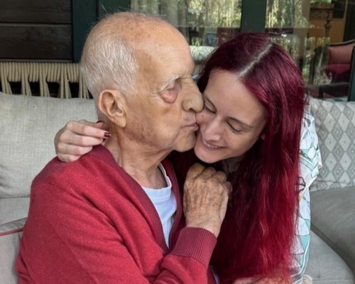 İpek Kıraç'tan babası için doğum günü mesajı 