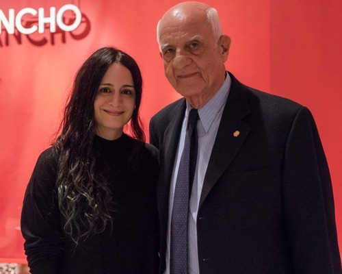 İpek Kıraç Türkiye'nin en zengini olma yolunda ilerliyor