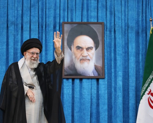 İran’dan ABD’ye uyarı: “Askeri müdahalenin bedeli telafi edilemez olur”