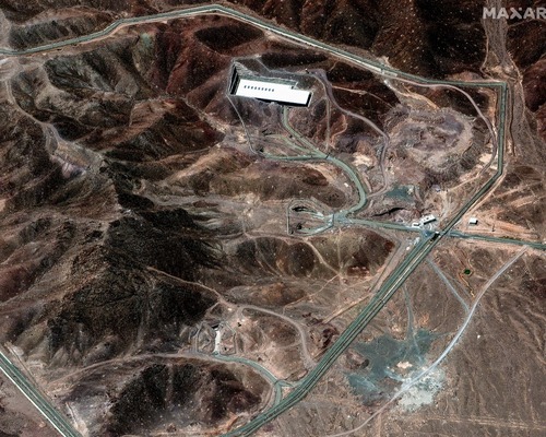 İran’ın en güçlü korunan nükleer tesisi dağın derinliklerinde