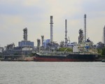 İran: Petrolü yüzde 20 daha yüksek fiyata satıyoruz