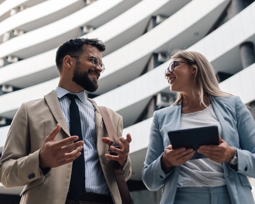 İş dünyasında kadınlar detaycı, erkekler vizyoner mi görülüyor?