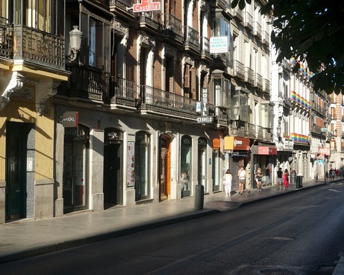 İspanya'da konut krizi: 65 bin Airbnb evi kapatılıyor