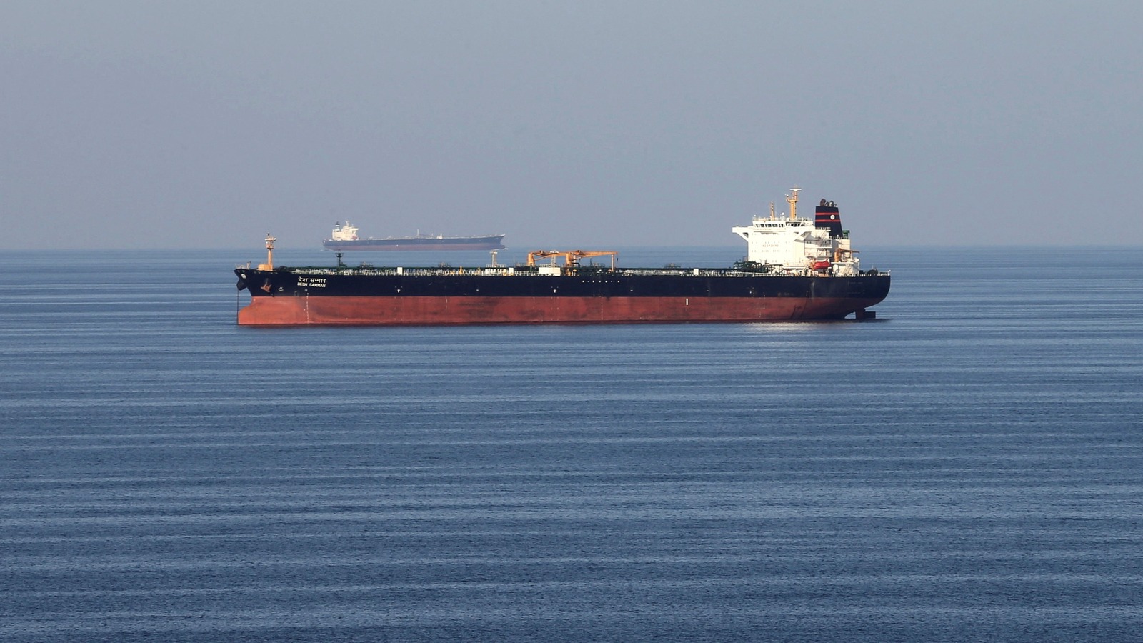 İsrail saldırısıyla petrol yüzde 12 yükseldi ve daha fazlası da olabilir