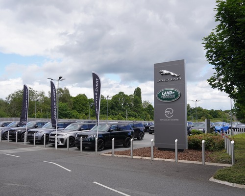 Jaguar Land Rover 2,3 milyar dolarlık tasarruf için binlerce kişiyi işten çıkaracak