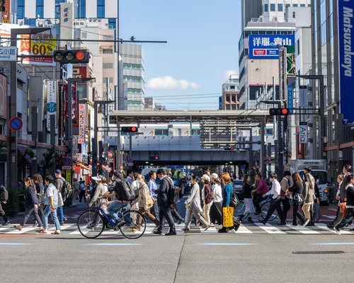 Japonya Trump’a karşı elini sıkı tutuyor: Otomobil tarifelerinde tam kaldırma istiyor