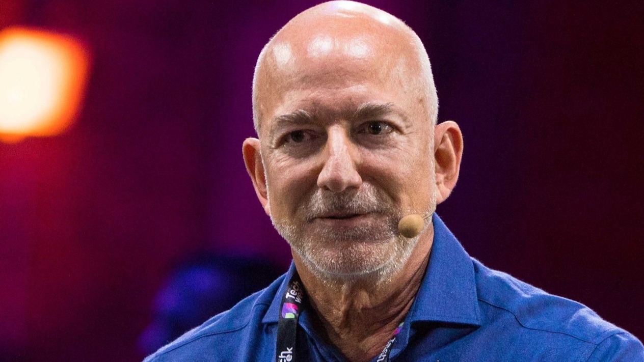 Jeff Bezos'tan Liverpool hamlesi: 1,35 milyar sterlinlik ortaklık masada