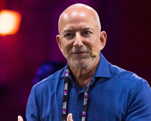 Jeff Bezos’tan vergi açıklaması: En alt yüzde 50’lik kesim gelir vergisi ödememeli
