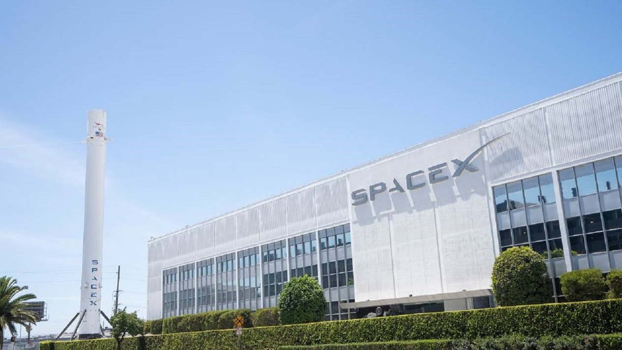 JPMorgan, SpaceX halka arzını zengin müşterilerine tanıtacak