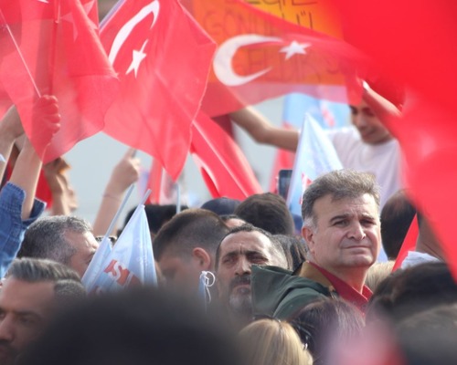 Türkiye’nin ve dünyanın asıl ihtiyacı yeni bir liderlik kültürü