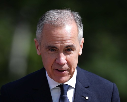 Kanada ABD'li teknoloji şirketlerine uygulanan vergiyi kaldırdı