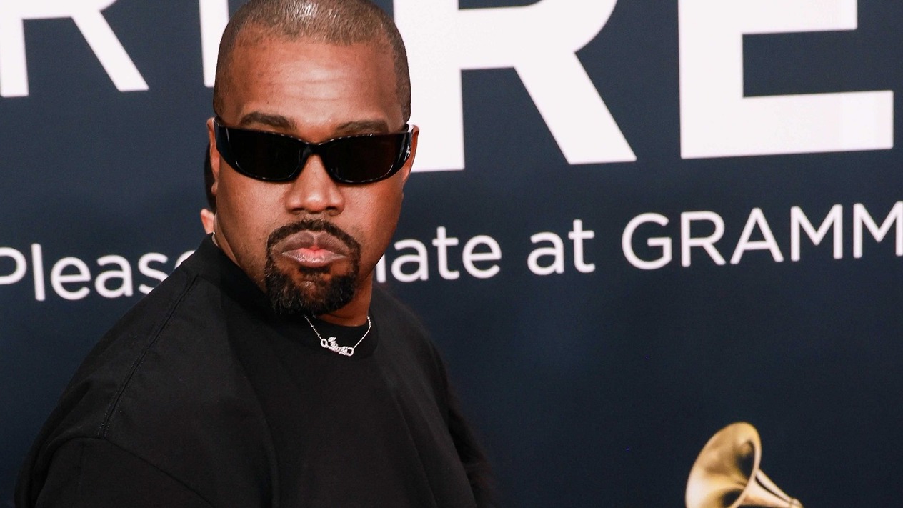 Kanye West’ten tartışmalı paylaşımları için beyin hasarı savunması