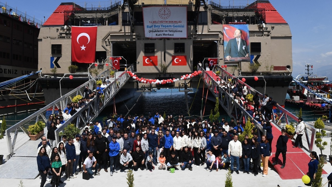 Karadeniz Holding toplumsal fayda hedefini büyüttü