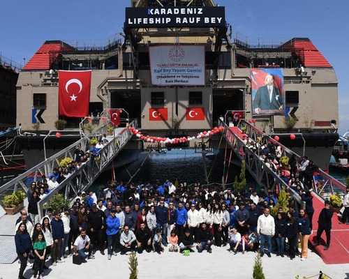 Karadeniz Holding toplumsal fayda hedefini büyüttü