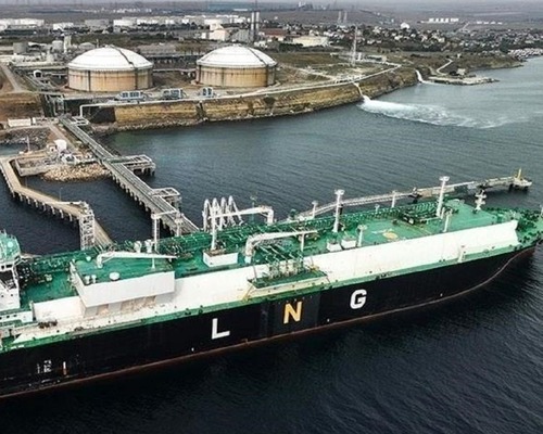 Katar'ın Hürmüz üzerinden LNG tanker trafiğinde iki ayın en yüksek seviyesi