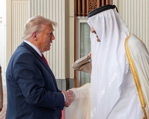 Katarlılar Boeing 747’den kurtulmak için mi Trump'a verdiler?