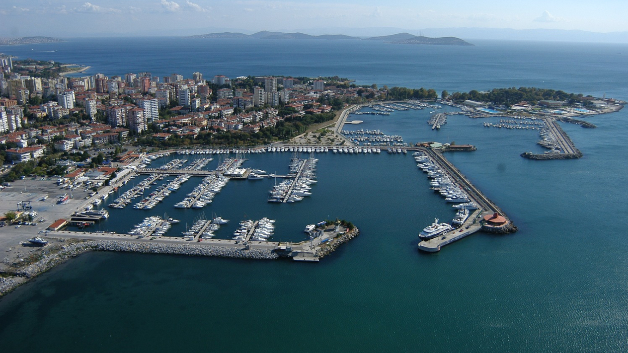 Koç Holding Kalamış Yat Limanı kararını verdi