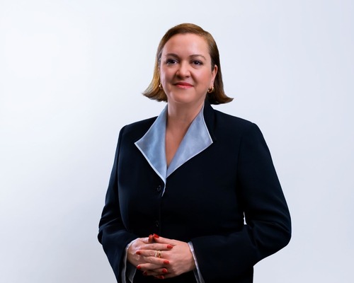 Koç Holding Kurumsal İletişim Direktörü Burçun İmir oldu