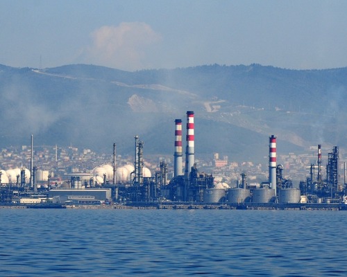 Koç Holding Tüpraş’ta hisse sattı 