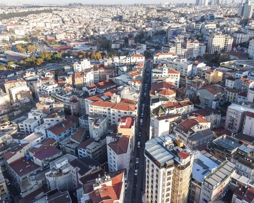 Konut satışı şubatta yüzde 20 arttı: 2025'te 1,5 milyona ulaşabilir