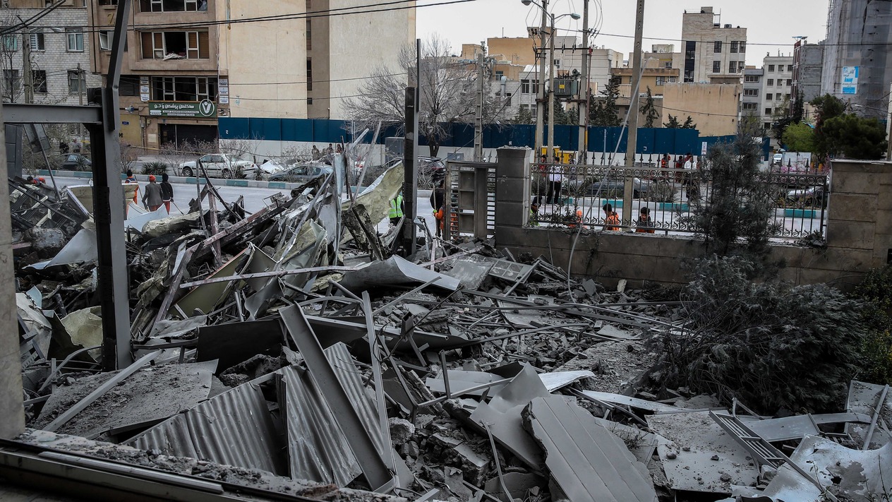 Körfez ülkelerinden ABD'ye çağrı: İran zayıflamadan savaş bitmesin