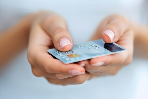 Kredi kartı harcamaları 2024'te yüzde 86 arttı